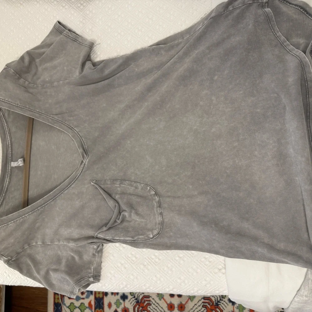 Z Supply Gray Relaxed Short Sleeve Tee - Picture 6 of 7